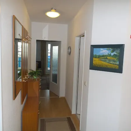 公寓 Ferienwohnung Seemuschel 宾茨